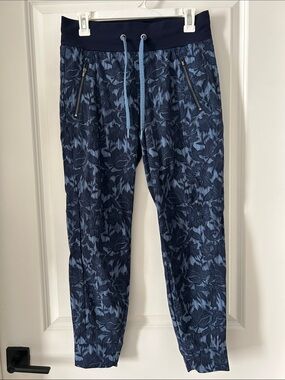 Athleta Navy Blue Floral Joggers with Drawstring